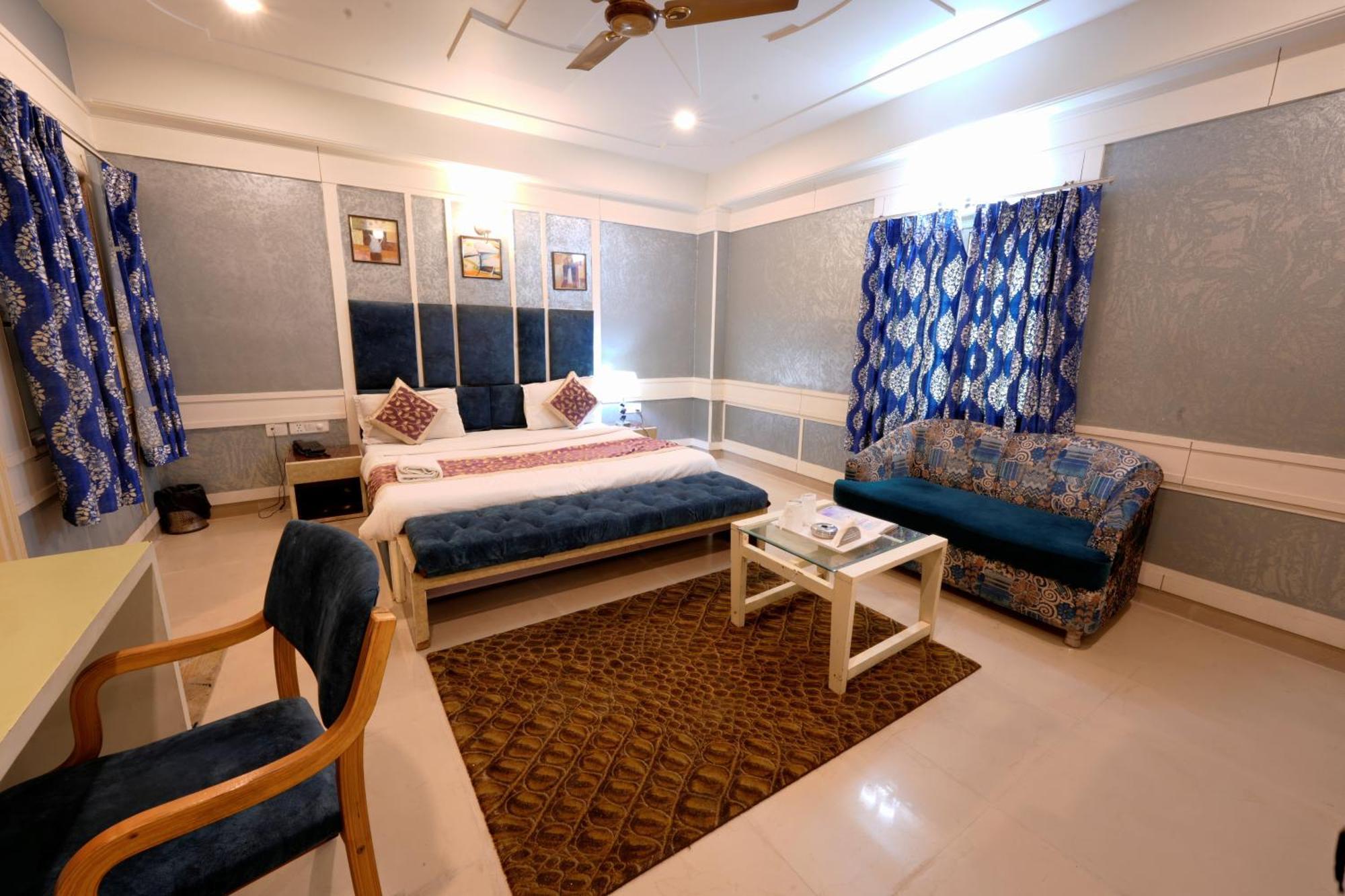 Hotel Opera New Delhi Delhi  Esterno foto