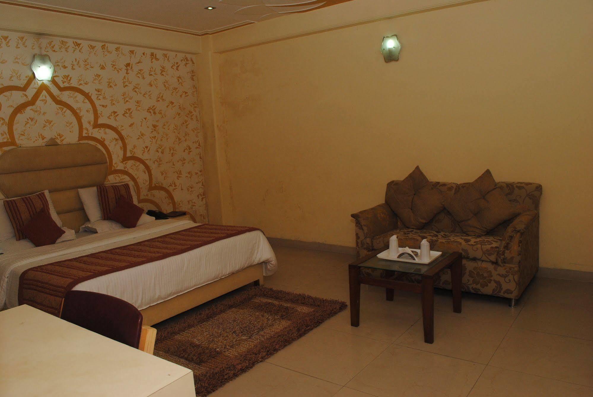 Hotel Opera New Delhi Delhi  Esterno foto